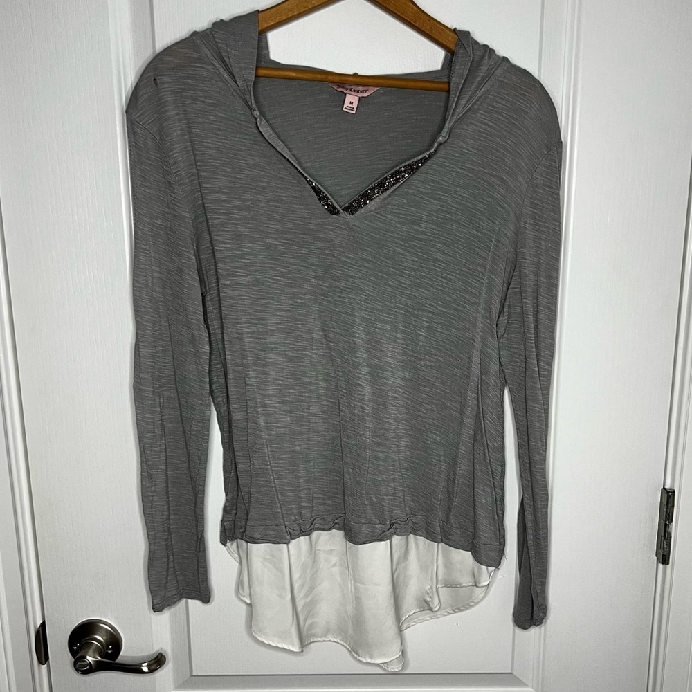 Juicy Couture long sleeve shirt hoodie pullover v neck grey medium